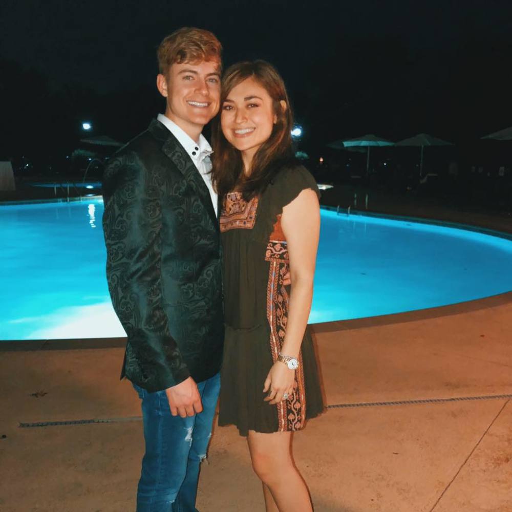 Meet your Posher, Alexandra